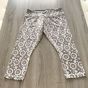 Lululemon wunder under capri